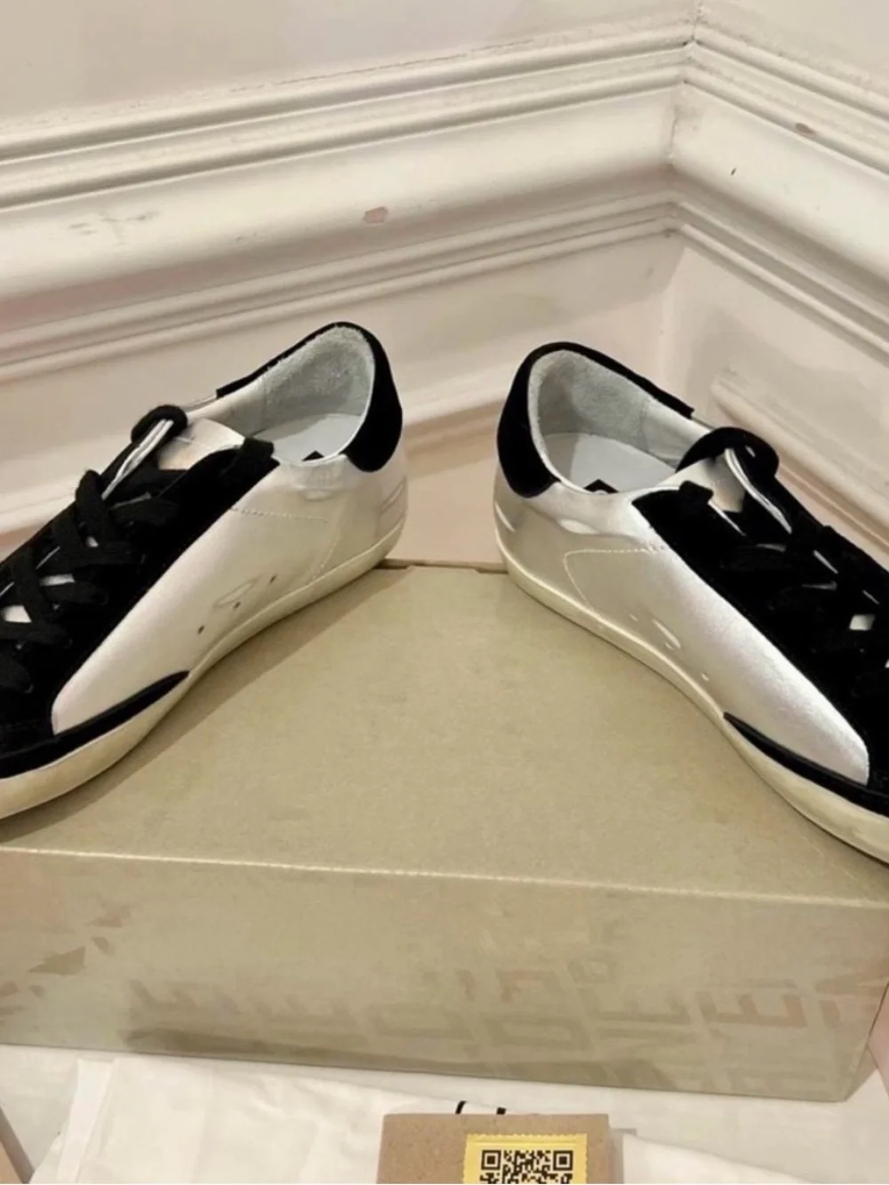 Authentic Golden Goose Super-Star leather sneakers Men’s 9.5/10